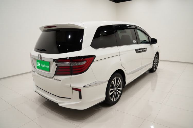 Used Honda Elysion 2016 2.4L Supreme Edition Exterior 5
