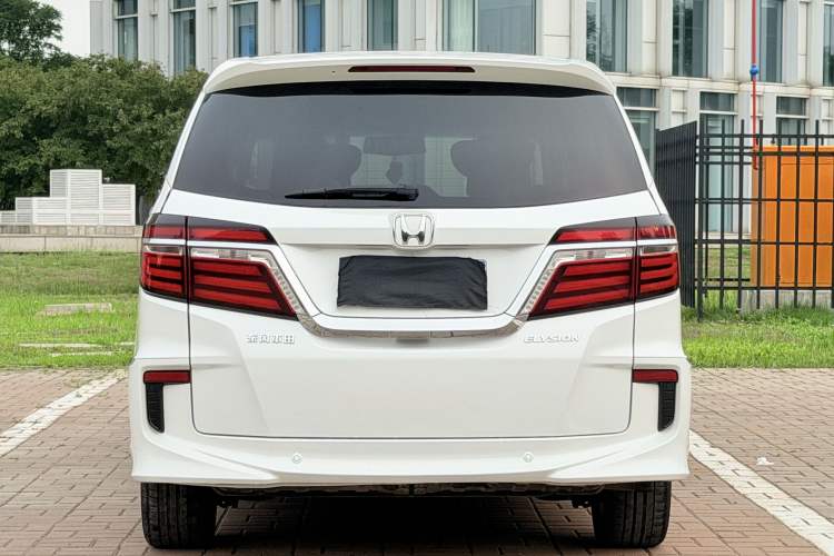 Used Honda Elysion 2016 2.4L Style Edition Exterior 5