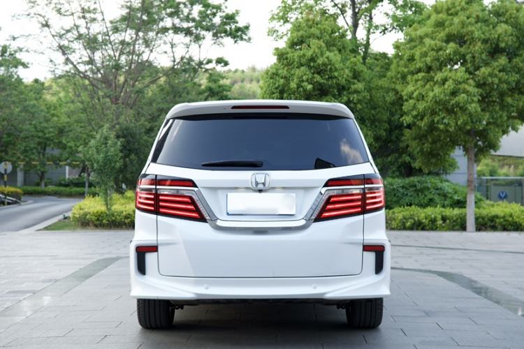 Used Honda Elysion 2016 2.4L Supreme Edition Exterior 5