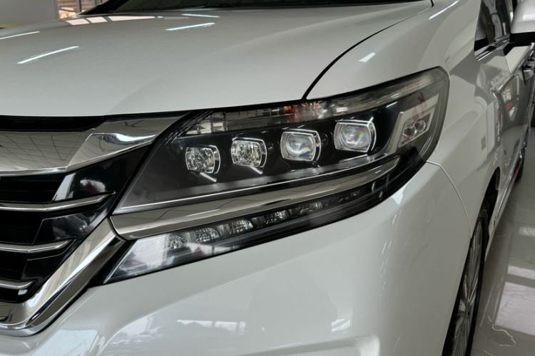 Used Honda Elysion 2016 2.4L Supreme Edition Exterior 5