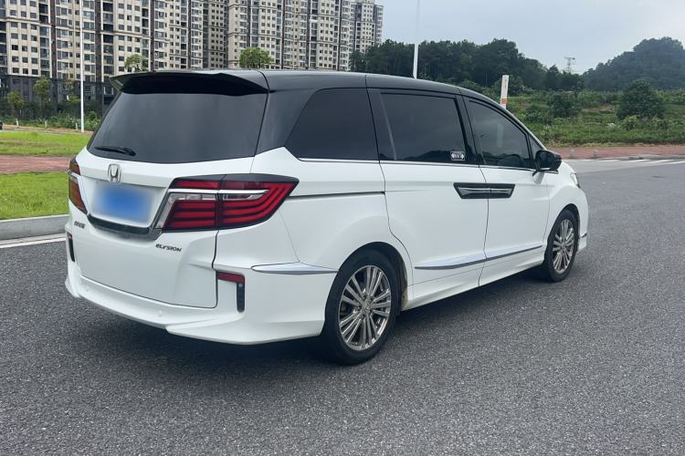 Used Honda Elysion 2016 2.4L Supreme Edition Exterior 5