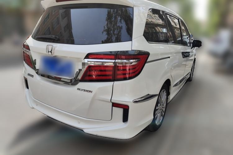 Used Honda Elysion 2016 2.4L Style Edition Exterior 5