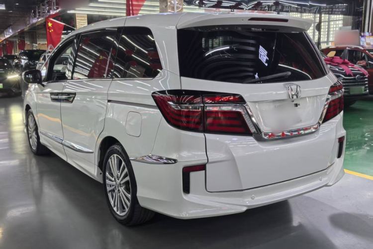 Used Honda Elysion 2016 2.4L Supreme Edition Exterior 5