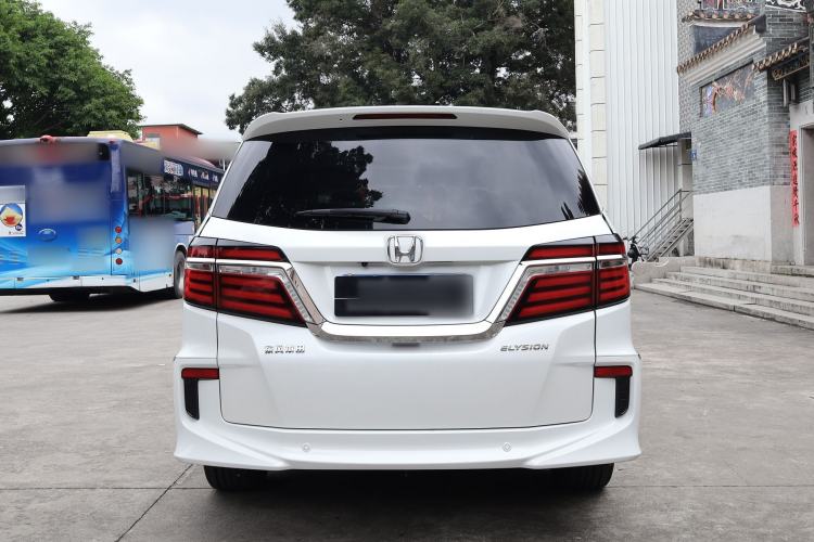 Used Honda Elysion 2016 2.4L Style Edition Exterior 5