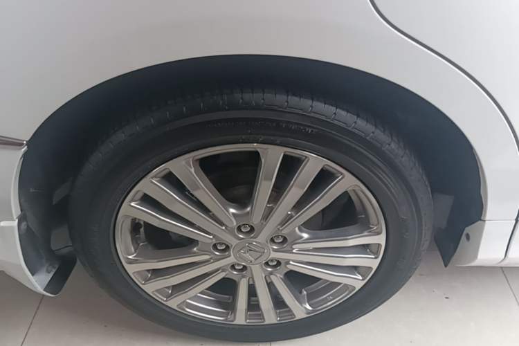 Used Honda Elysion 2016 2.4L Luxury Edition Exterior 5