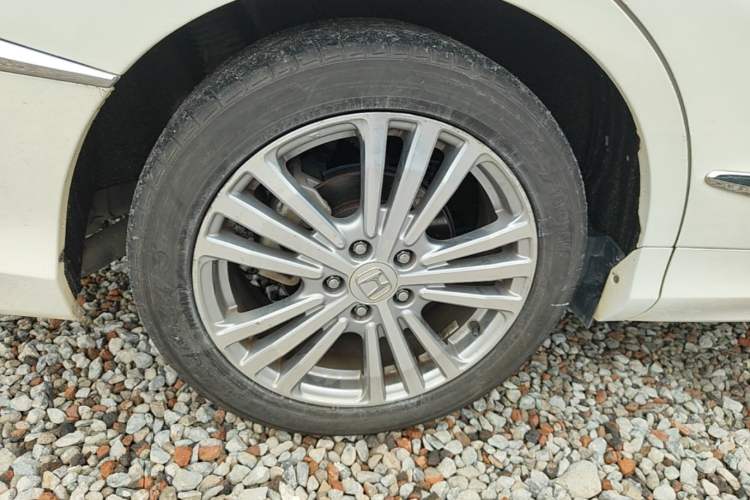 Used Honda Elysion 2016 2.4L Supreme Edition Exterior 5