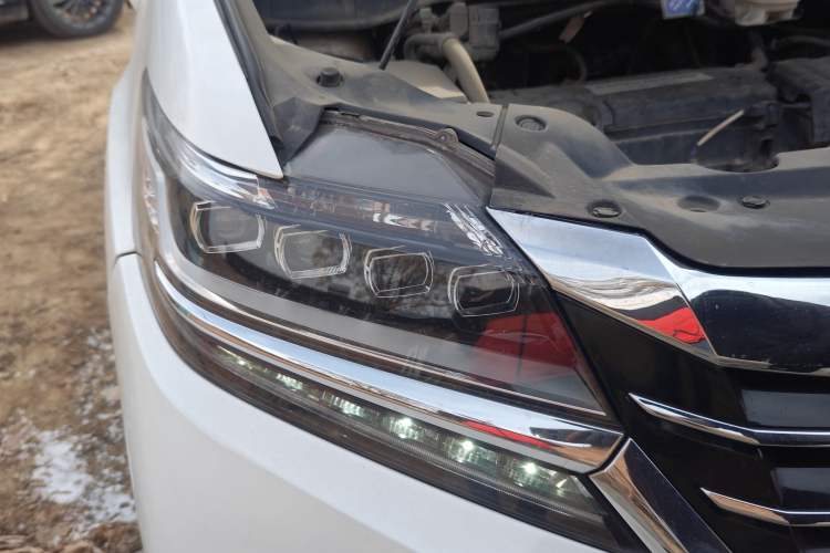 Used Honda Elysion 2016 2.4L Style Edition Exterior 6