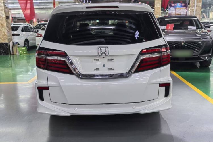 Used Honda Elysion 2016 2.4L Supreme Edition Exterior 6