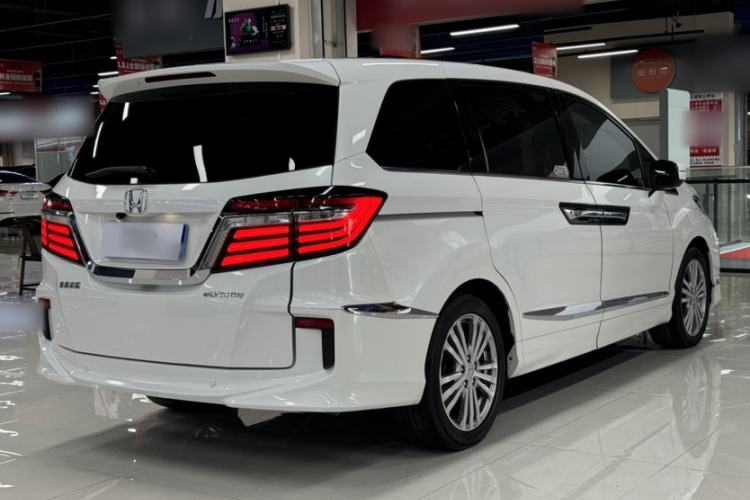 Used Honda Elysion 2016 2.4L Classic Edition Exterior 7