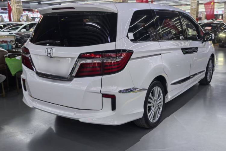 Used Honda Elysion 2016 2.4L Supreme Edition Exterior 7