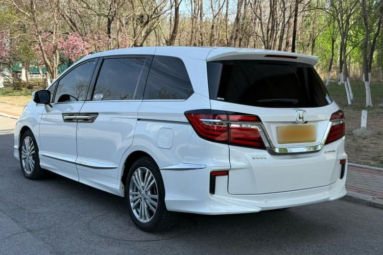 Used Honda Elysion 2016 2.4L Classic Edition Exterior 7