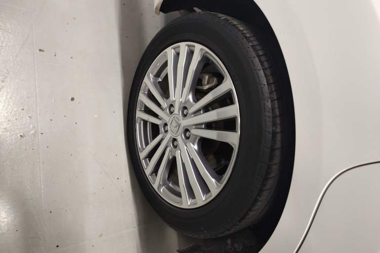 Used Honda Elysion 2016 2.4L Classic Edition Exterior 8