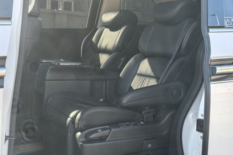Used Honda Elysion 2016 2.4L Luxury Edition Exterior 9