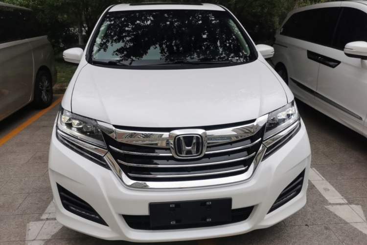 Used Honda Elysion 2016 2.4L Supreme Edition Front