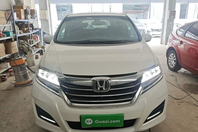 Used Honda Elysion 2016 2.4L Supreme Edition Front