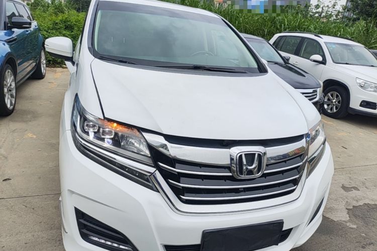 Used Honda Elysion 2016 2.4L Style Edition Front
