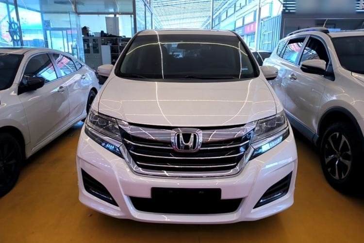 Used Honda Elysion 2016 2.4L Style Edition Front