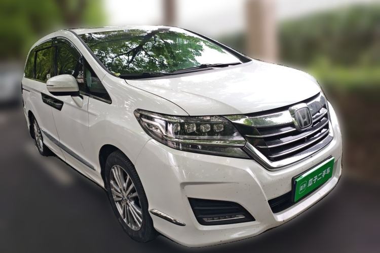 Used Honda Elysion 2016 2.4L Supreme Edition Front Right 45 Deg