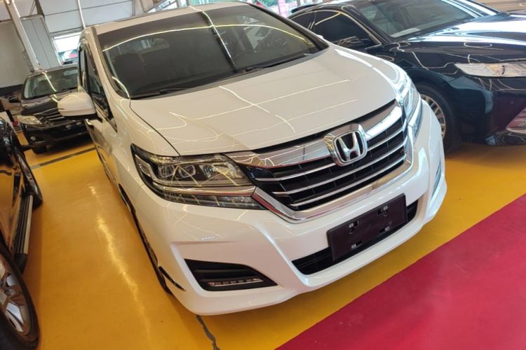 Used Honda Elysion 2016 2.4L Classic Edition Front Right 45 Deg