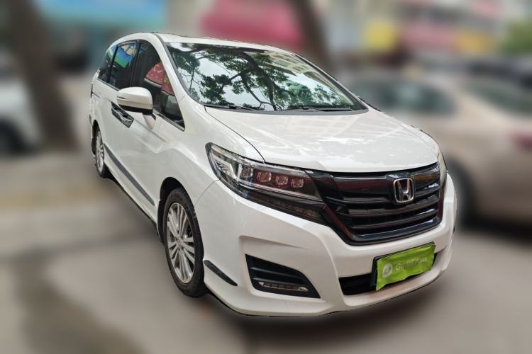 Used Honda Elysion 2016 2.4L Luxury Edition Front Right 45 Deg