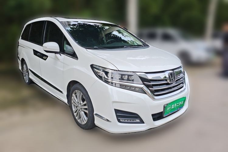 Used Honda Elysion 2016 2.4L Supreme Edition Front Right 45 Deg