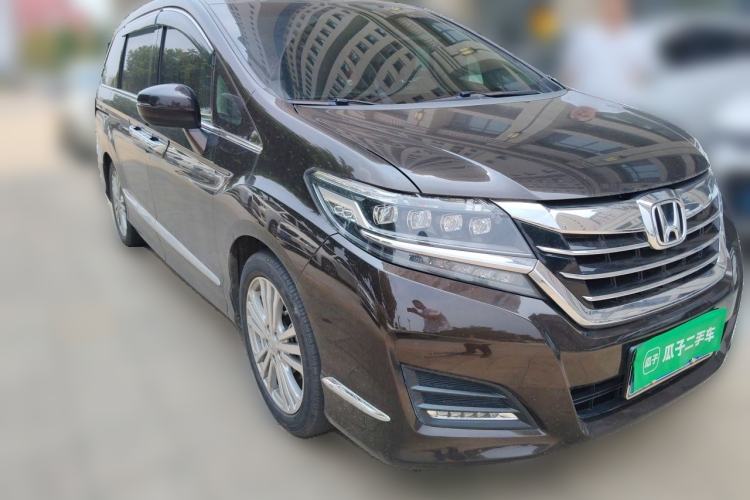 Used Honda Elysion 2016 2.4L Luxury Edition Front Right 45 Deg
