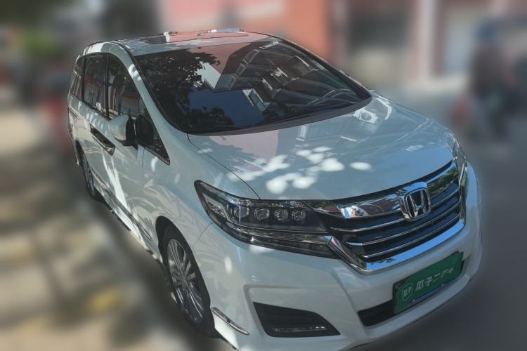 Used Honda Elysion 2016 2.4L Luxury Edition Front Right 45 Deg