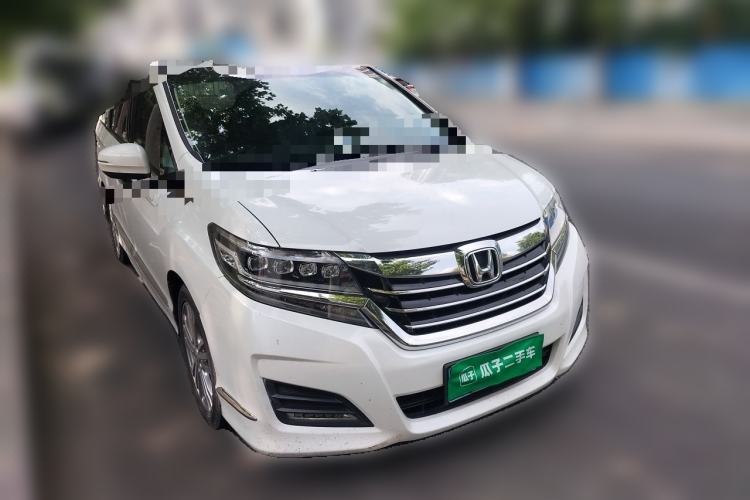 Used Honda Elysion 2016 2.4L Luxury Edition Front Right 45 Deg