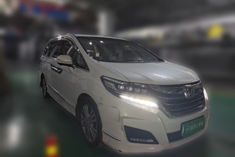 Used Honda Elysion 2016 2.4L Luxury Edition Front Right 45 Deg