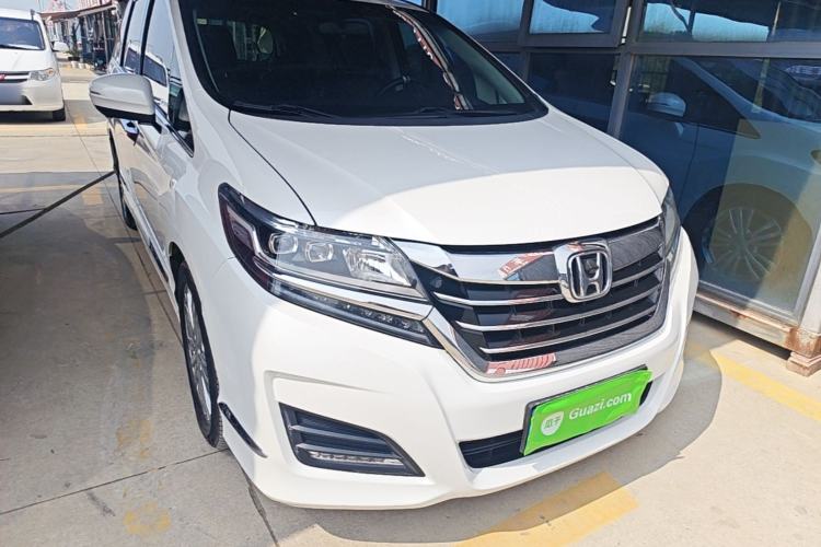 Used Honda Elysion 2016 2.4L Comfort Edition Front Right 45 Deg