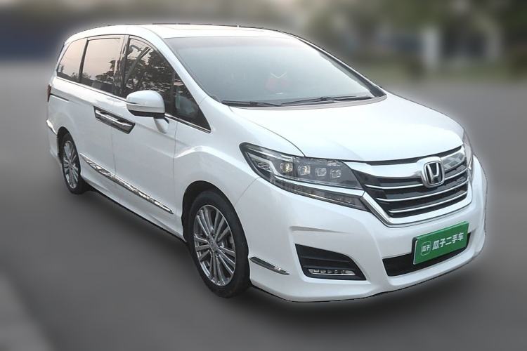 Used Honda Elysion 2016 2.4L Luxury Edition Front Right 45 Deg