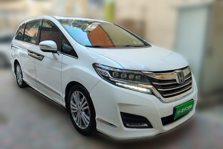 Used Honda Elysion 2016 2.4L Supreme Edition Front Right 45 Deg