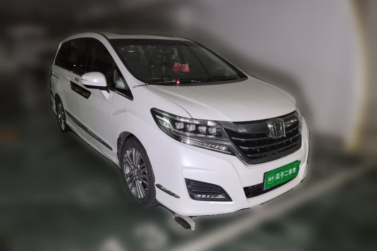 Used Honda Elysion 2016 2.4L Luxury Edition Front Right 45 Deg