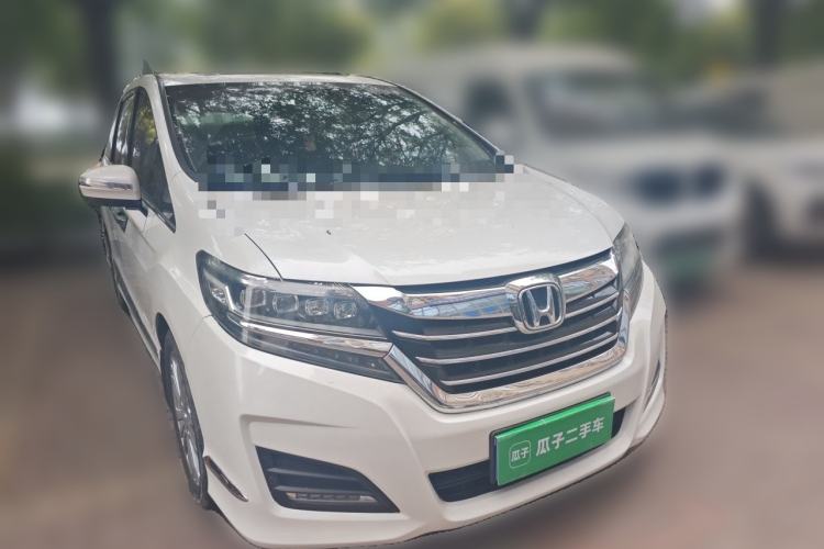 Used Honda Elysion 2016 2.4L Luxury Edition Front Right 45 Deg