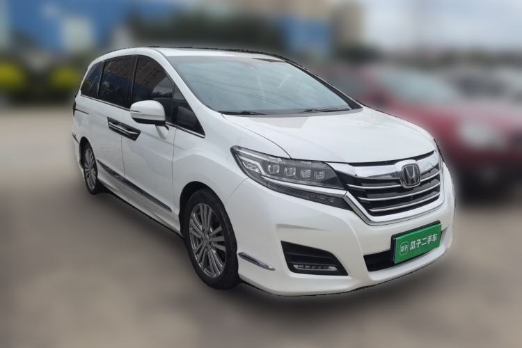Used Honda Elysion 2016 2.4L Supreme Edition Front Right 45 Deg