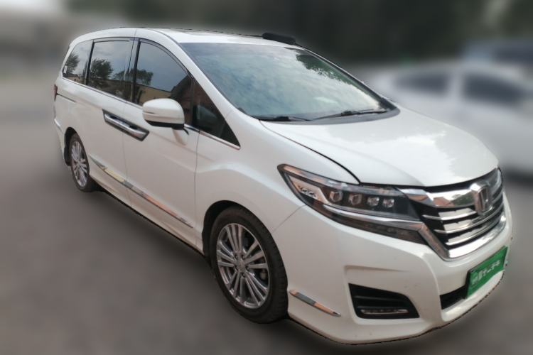 Used Honda Elysion 2016 2.4L Supreme Edition Front Right 45 Deg