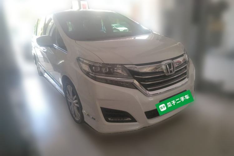 Used Honda Elysion 2016 2.4L Classic Edition Front Right 45 Deg