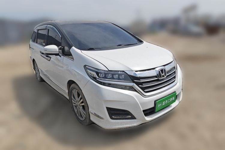 Used Honda Elysion 2016 2.4L Luxury Edition Front Right 45 Deg