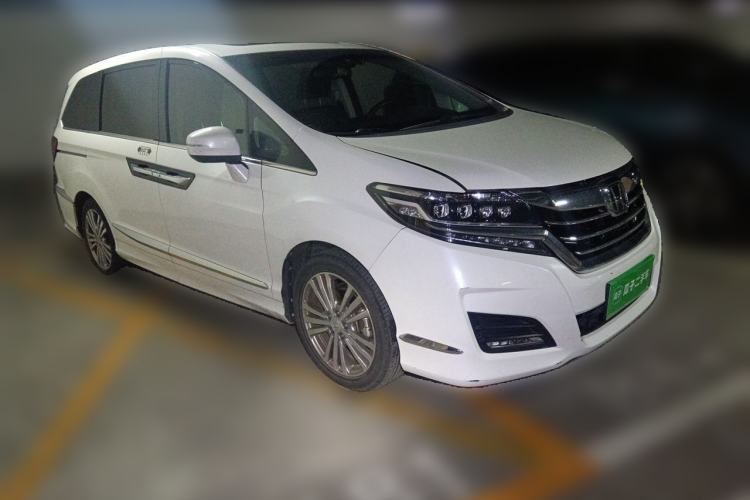 Used Honda Elysion 2016 2.4L Supreme Edition Front Right 45 Deg