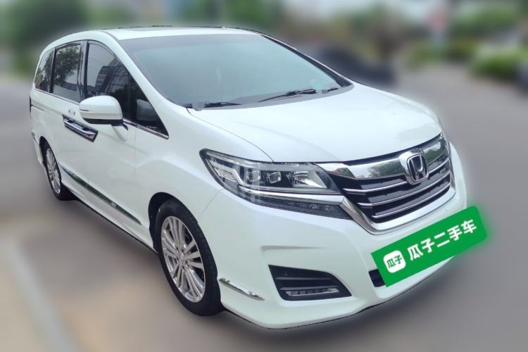 Used Honda Elysion 2016 2.4L Classic Edition Front Right 45 Deg