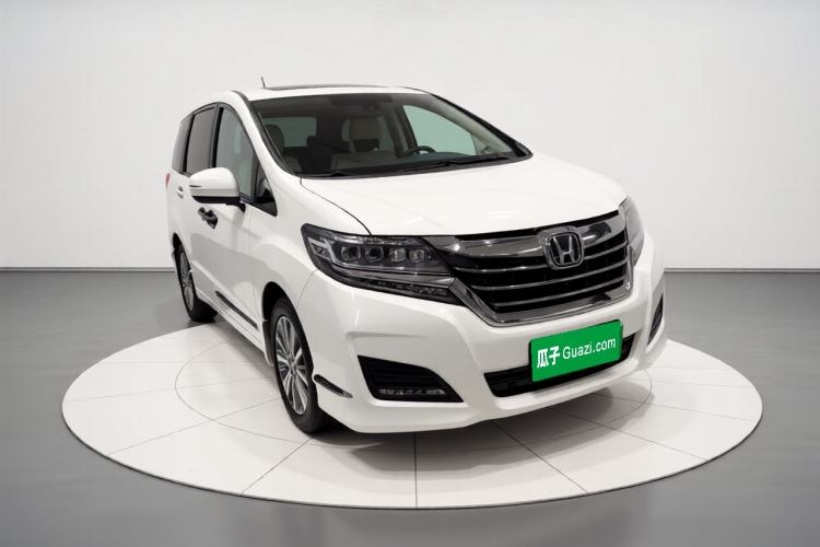 Used Honda Elysion 2016 2.4L Supreme Edition Front Right 45 Deg