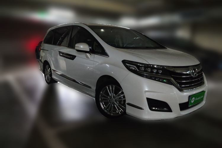 Used Honda Elysion 2016 2.4L Luxury Edition Front Right 45 Deg
