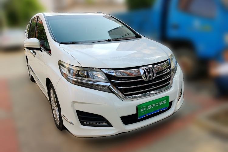 Used Honda Elysion 2016 2.4L Style Edition Front Right 45 Deg