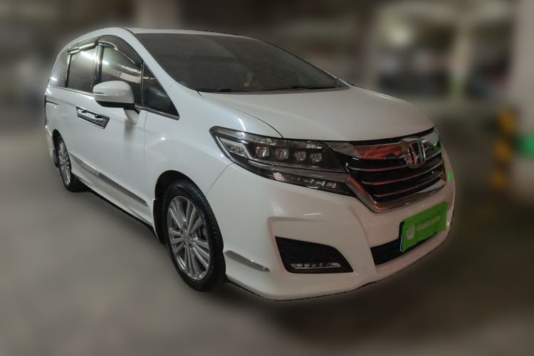 Used Honda Elysion 2016 2.4L Luxury Edition Front Right 45 Deg