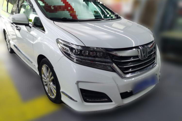 Used Honda Elysion 2016 2.4L Luxury Edition Front Right 45 Deg