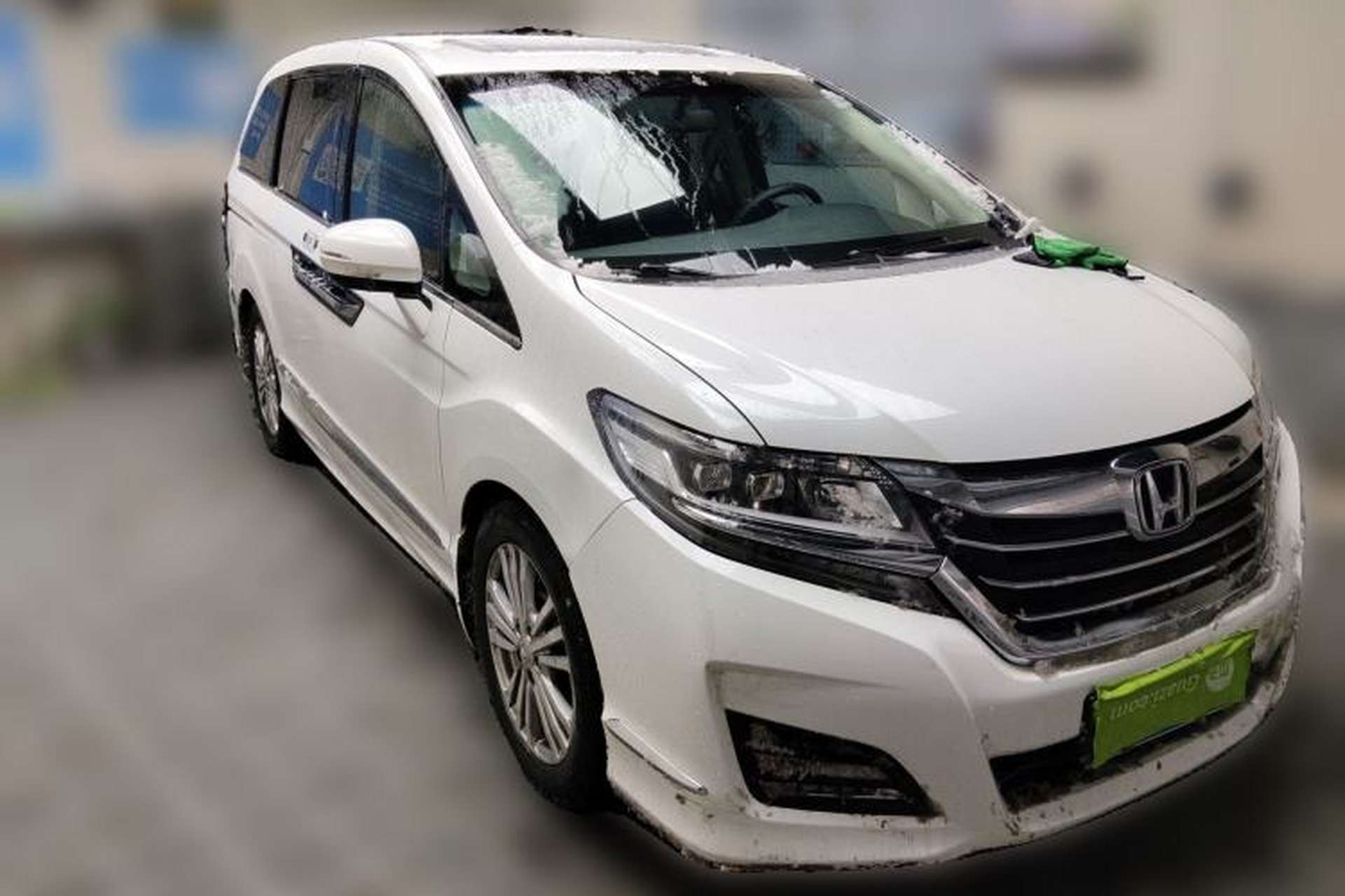 Used Honda Elysion 2016 2.4L Classic Edition Front Right 45 Deg
