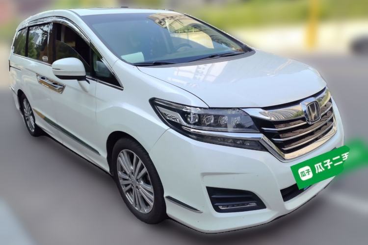 Used Honda Elysion 2016 2.4L Supreme Edition Front Right 45 Deg