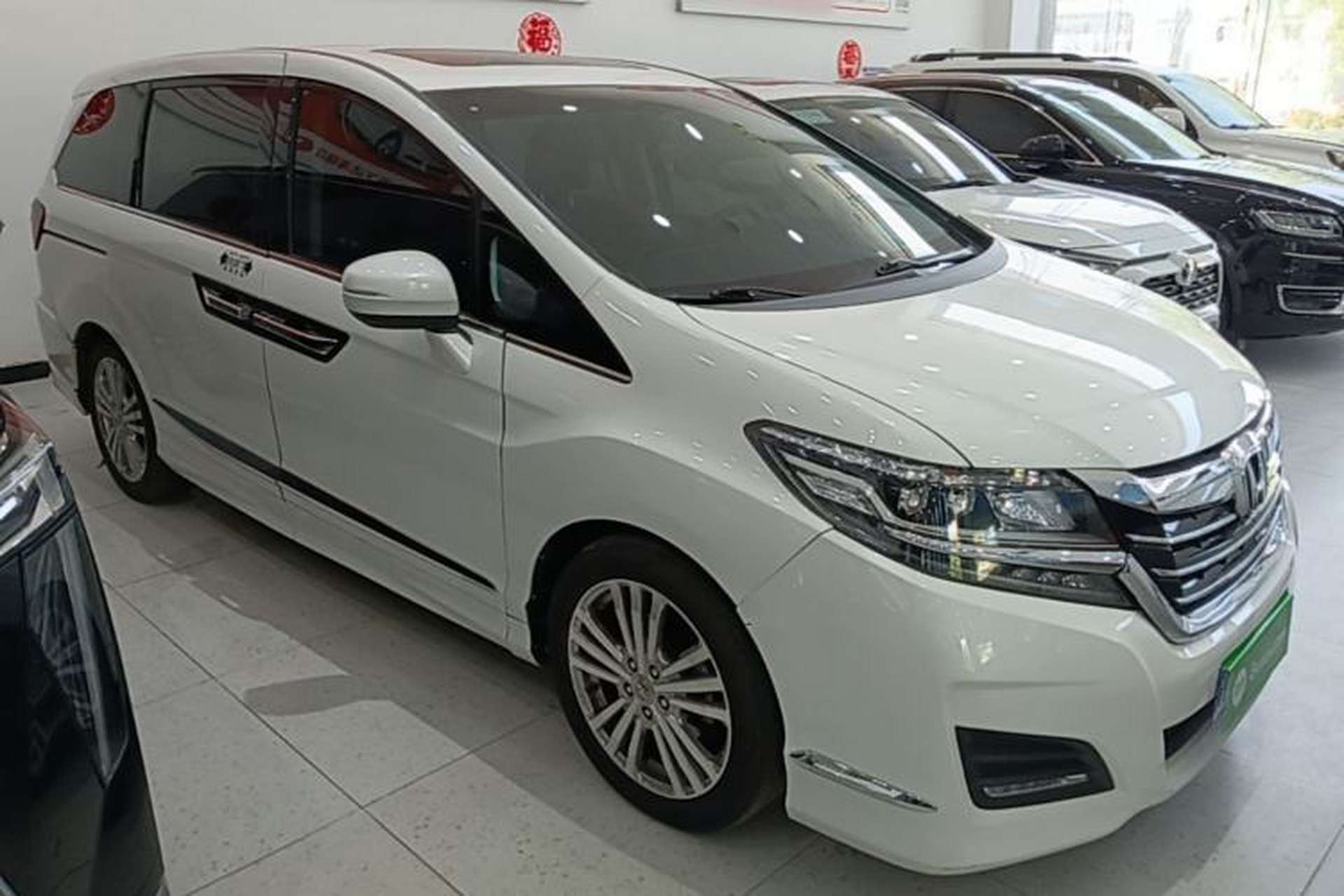 Used Honda Elysion 2016 2.4L Comfort Edition Front Right 45 Deg