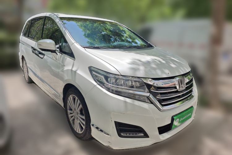 Used Honda Elysion 2016 2.4L Supreme Edition Front Right 45 Deg