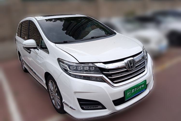Used Honda Elysion 2016 2.4L Supreme Edition Front Right 45 Deg